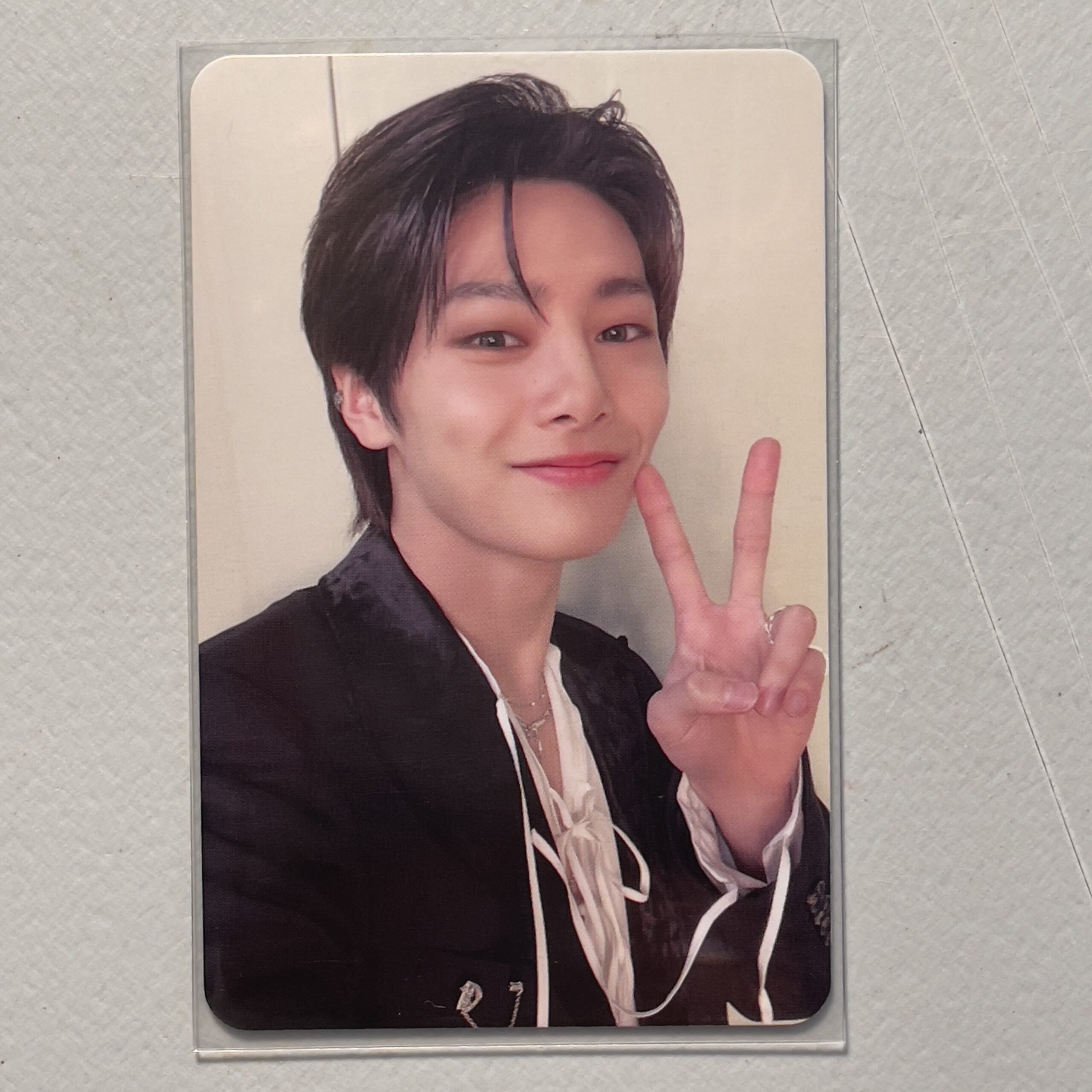 Stray-kids-jeongin-5-star-ver.-case