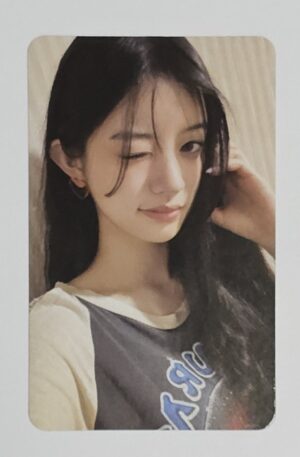 ILLIT-Minju-Super-Real-Me-Ver.-Real-Me-B